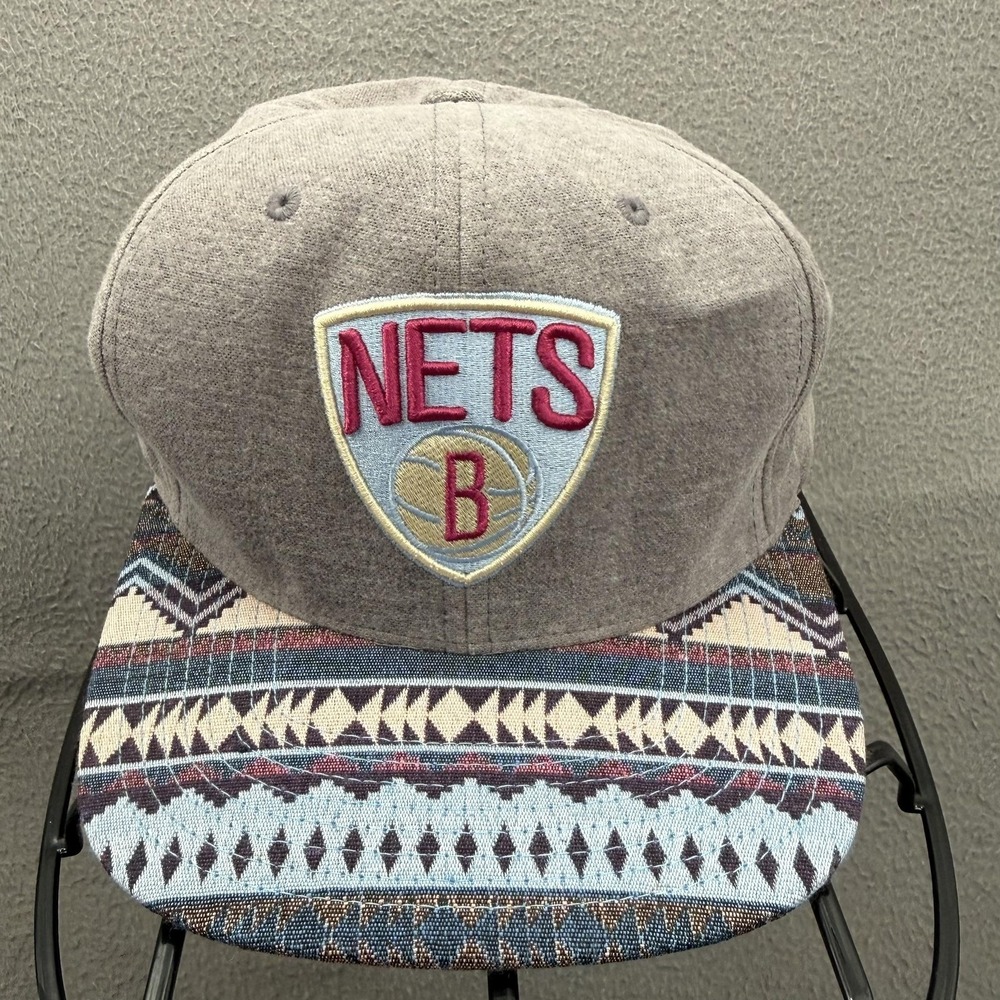 Brooklyn Nets Hat Cap‎ Snap Back One Size Gray NBA Basketball Mitchell & Ness